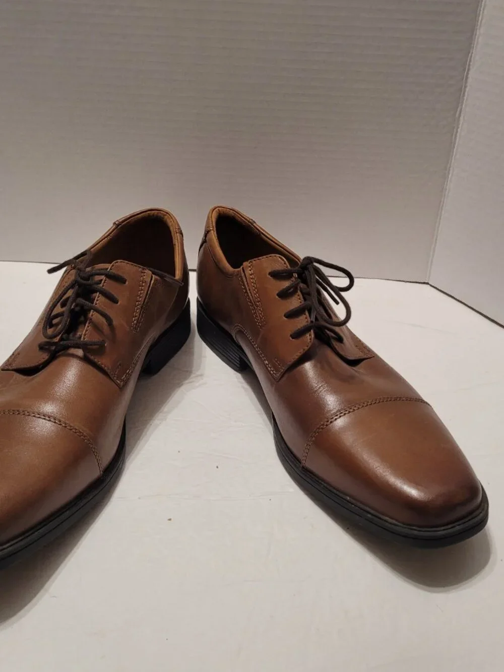 Clarks Collection Men's Brown Leather Cap Toe Oxford Dress Shoes US 10 M
